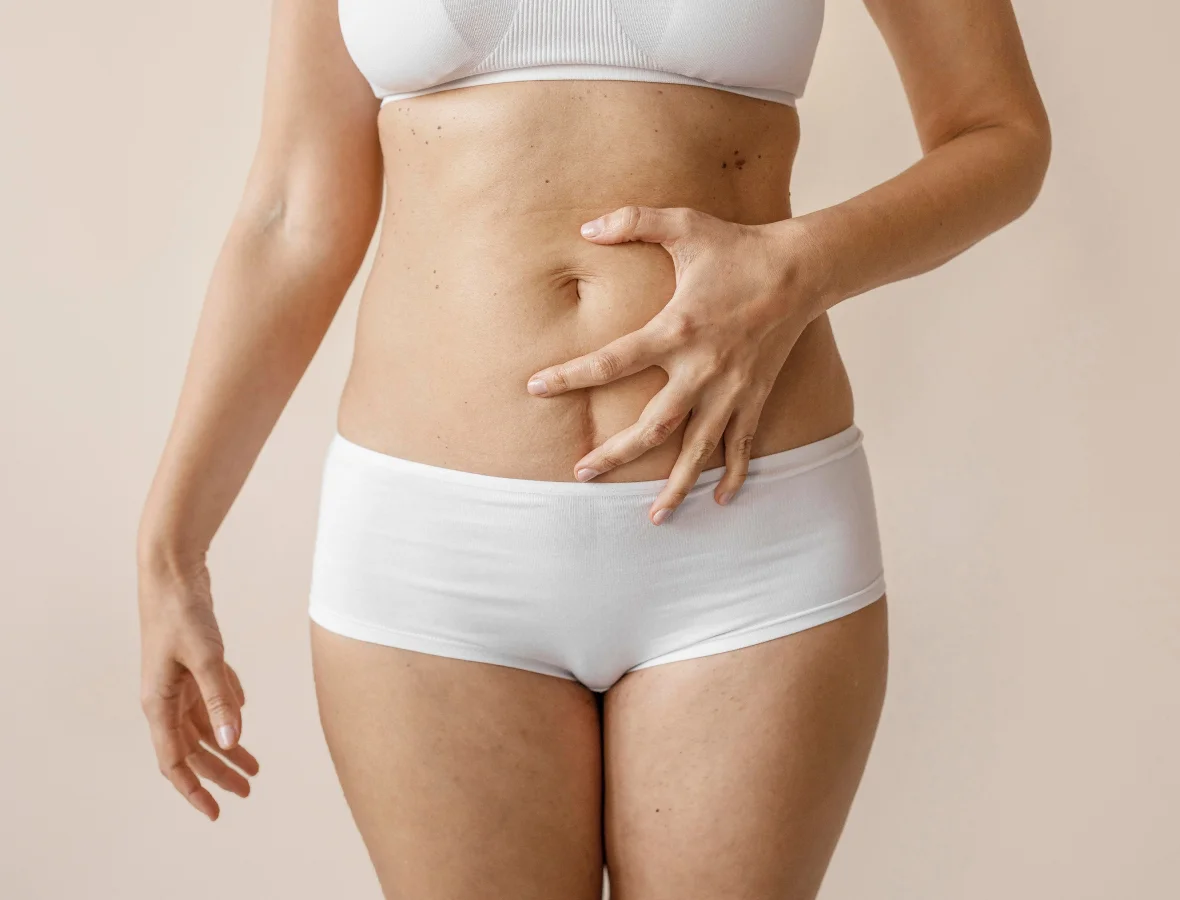 Épilation du pubis chez la femme